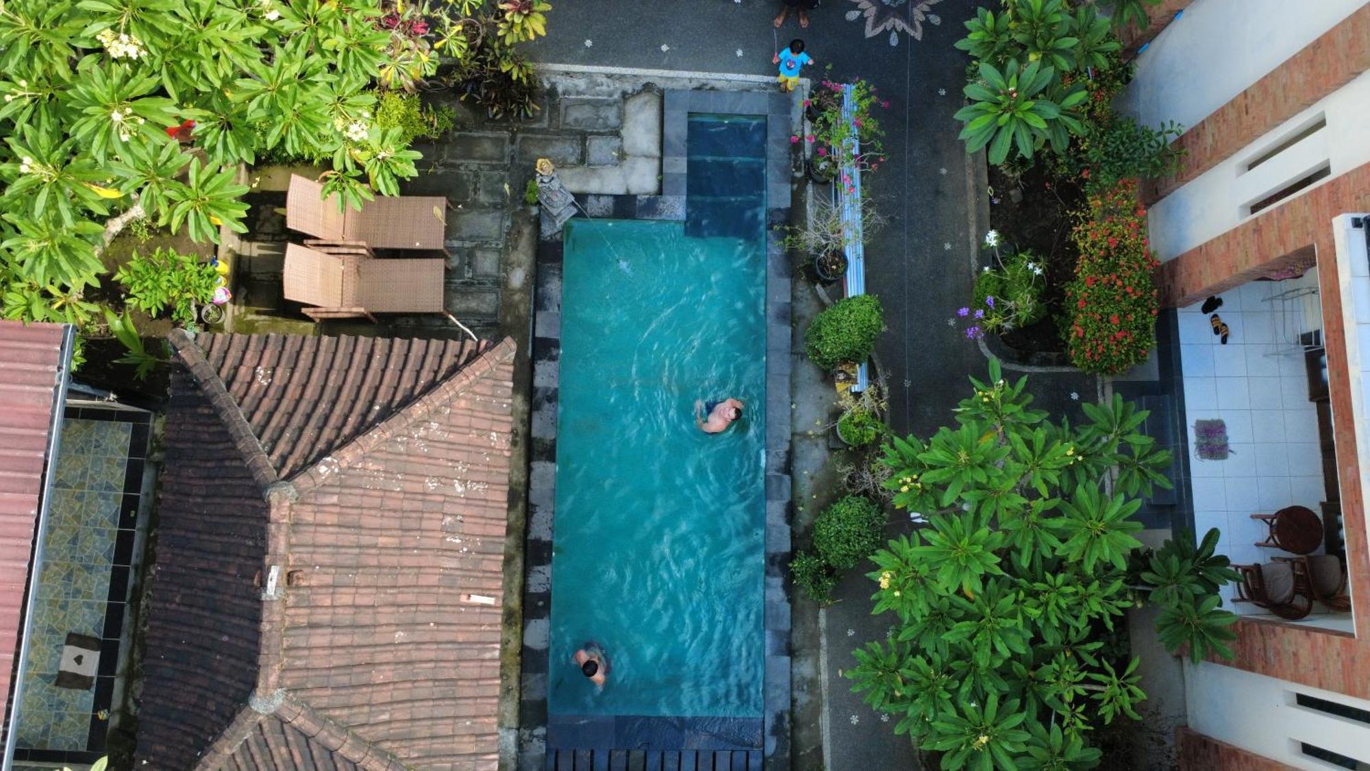 Nami House Hotel Ubud  Exterior photo