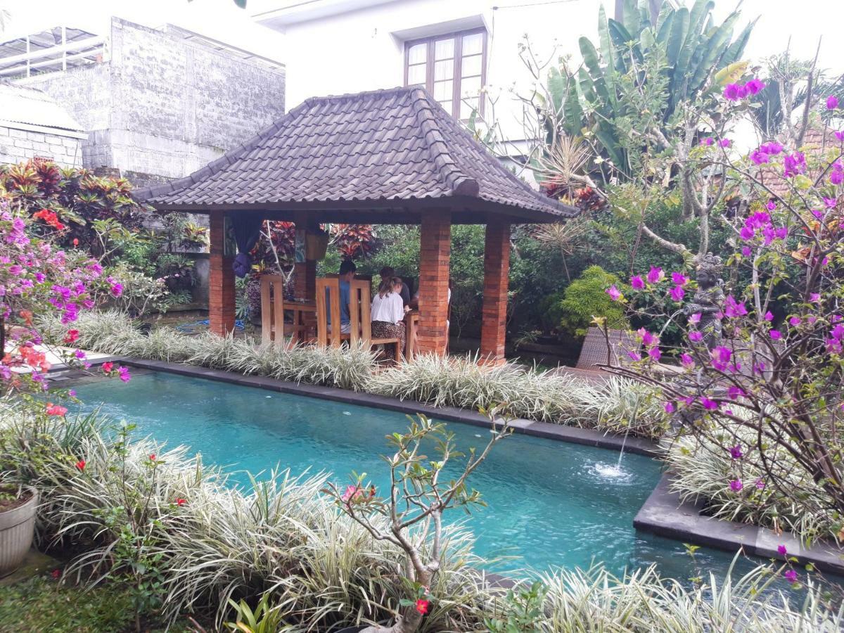 Nami House Hotel Ubud  Exterior photo